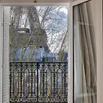 Superbe 4 Beds Bourdonnais Champs De Mars Tour Eiffel Appartamento Parigi