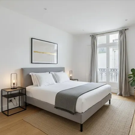 Superbe 4 Beds Bourdonnais Champs De Mars Tour Eiffel *