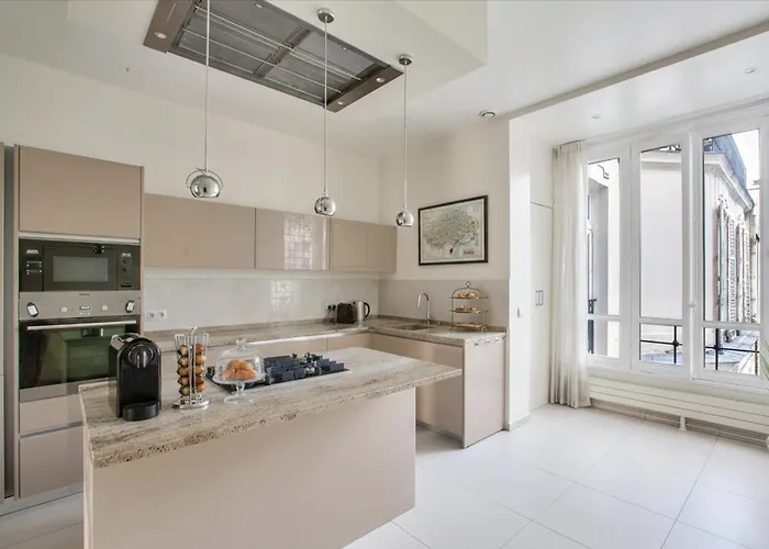 Superbe 4 Beds Bourdonnais Champs De Mars Tour Eiffel *