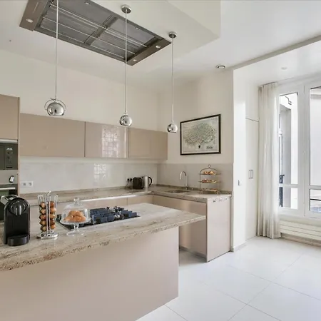Superbe 4 Beds Bourdonnais Champs De Mars Tour Eiffel *